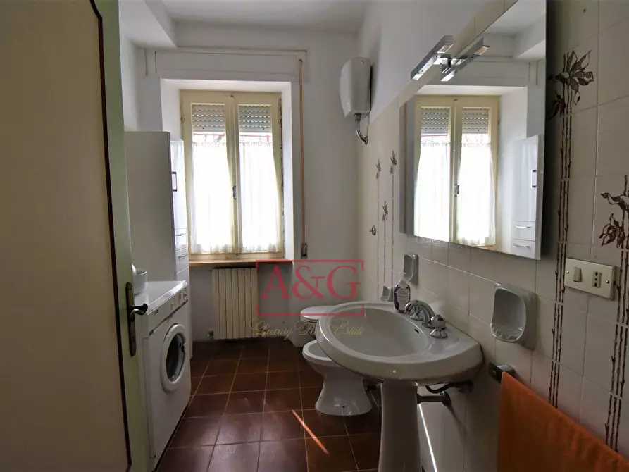 Immagine 11 di Casa bifamiliare in vendita  in Contrada Castello a Gualdo