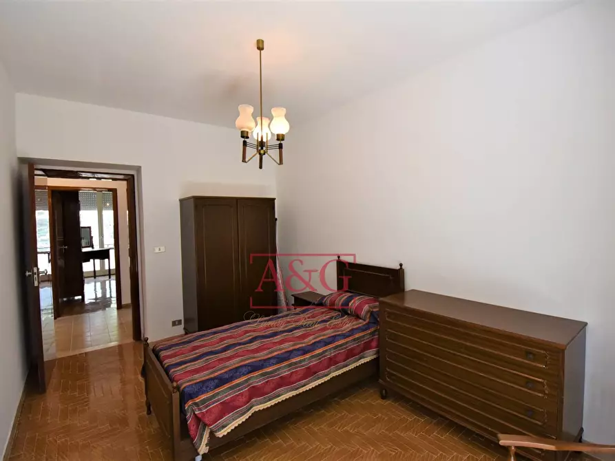 Immagine 24 di Casa bifamiliare in vendita  in Contrada Castello a Gualdo