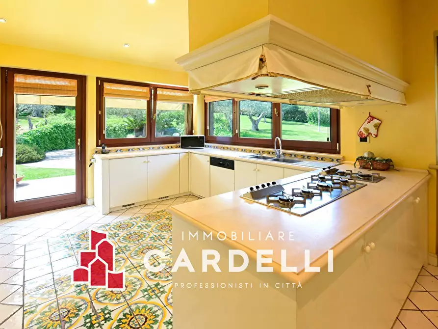 Immagine 17 di Villa in vendita  in C.da Castelletta a Civitanova Marche