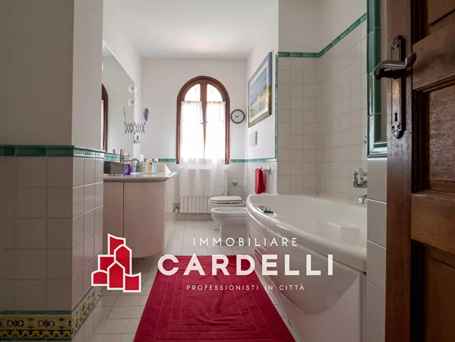 Immagine 20 di Villa in vendita  in CONTRADA SAN DOMENICO a Civitanova Marche