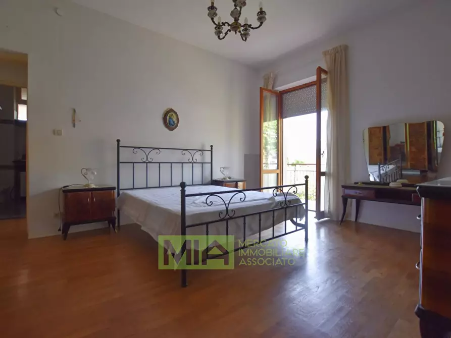 Immagine 12 di Appartamento in vendita  in Via Pignotto a Amandola