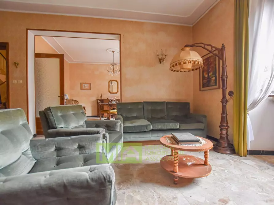 Immagine 2 di Appartamento in vendita  in Via Vittorio Emanuele II a Montelparo