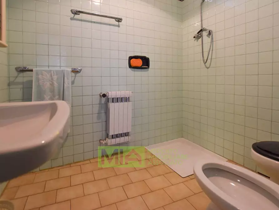 Immagine 16 di Appartamento in vendita  in Via Vittorio Emanuele II a Montelparo