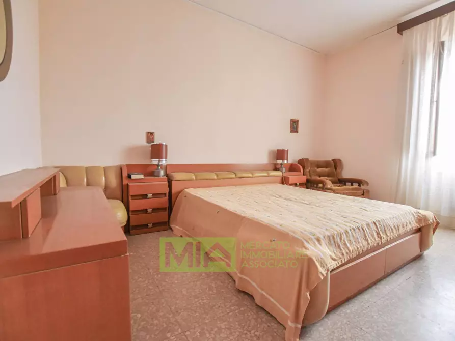 Immagine 26 di Appartamento in vendita  in Via Vittorio Emanuele II a Montelparo