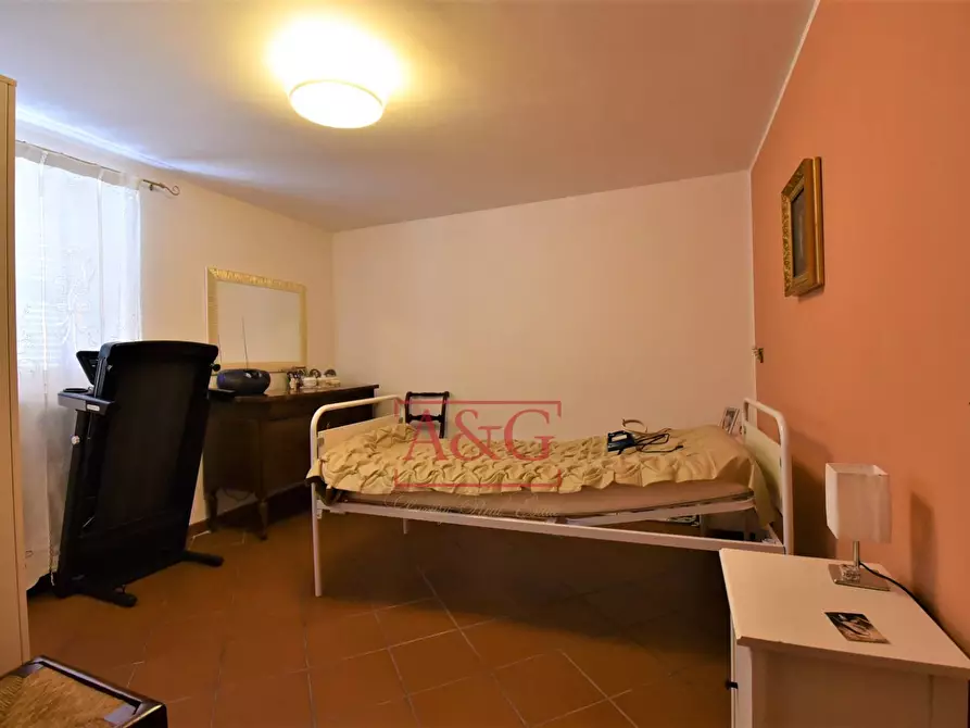 Immagine 28 di Villa in vendita  in Via Del Monte a Smerillo