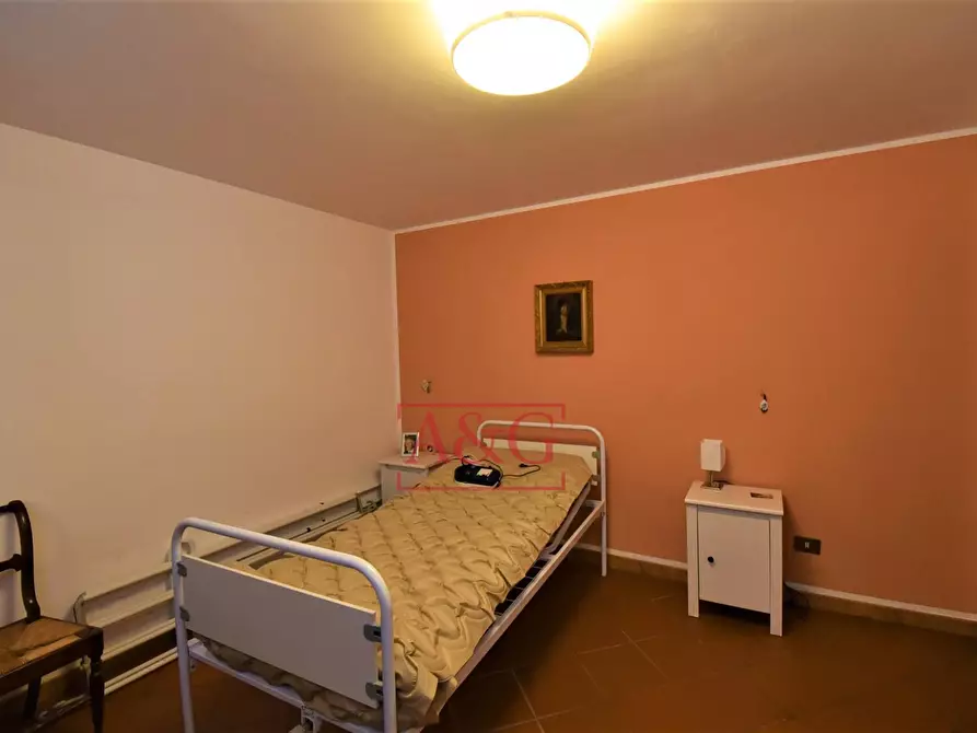 Immagine 29 di Villa in vendita  in Via Del Monte a Smerillo