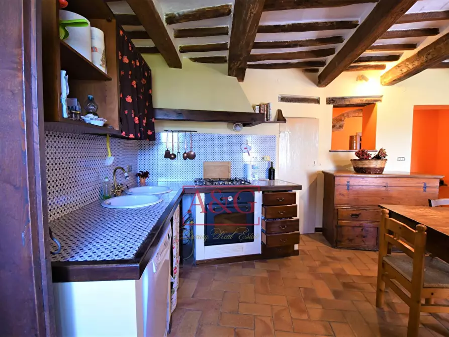 Immagine 2 di Casa indipendente in vendita  in Via Indipendenza a Amandola