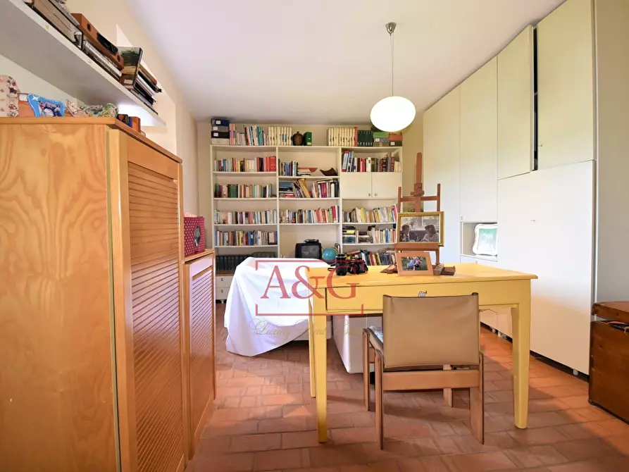 Immagine 25 di Casa indipendente in vendita  in Via Indipendenza a Amandola