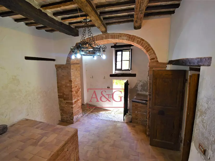 Immagine 28 di Casa indipendente in vendita  in Via Indipendenza a Amandola