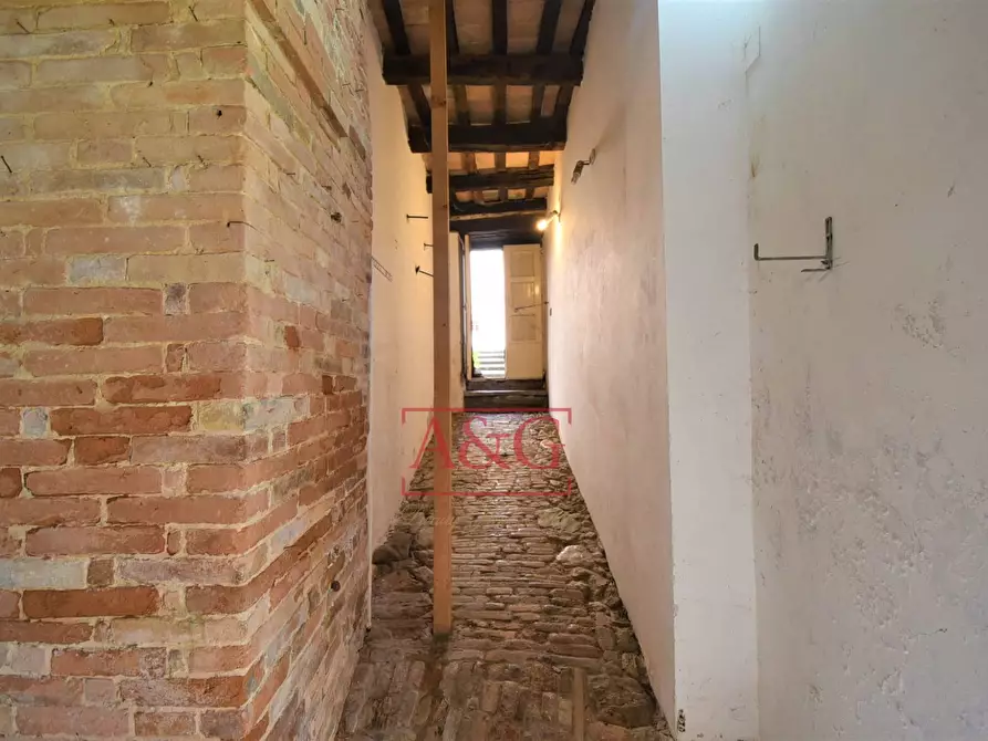 Immagine 30 di Casa indipendente in vendita  in Via Indipendenza a Amandola