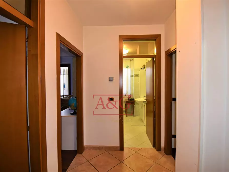 Immagine 14 di Appartamento in vendita  in VILLA RUSTICI a Amandola