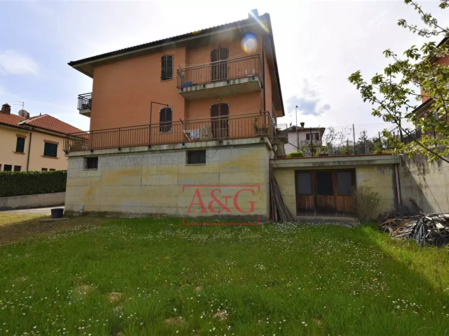 Immagine 18 di Appartamento in vendita  in VILLA RUSTICI a Amandola