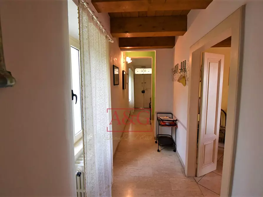 Immagine 14 di Casa bifamiliare in vendita  in Via Cavour a Colli Del Tronto