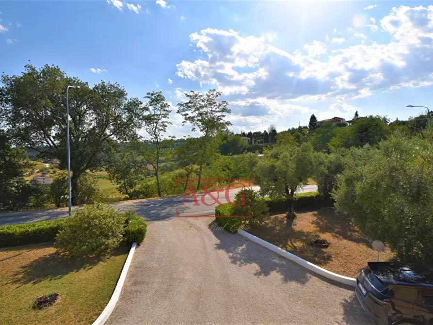 Immagine 27 di Casa bifamiliare in vendita  in Contrada Montone a Montegiorgio