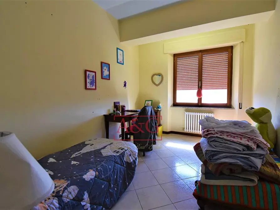 Immagine 7 di Appartamento in vendita  in Via Cesare Battisti a Amandola