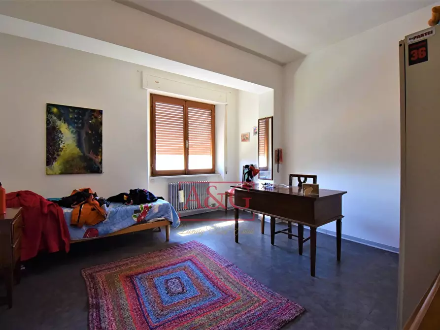 Immagine 8 di Appartamento in vendita  in Via Cesare Battisti a Amandola