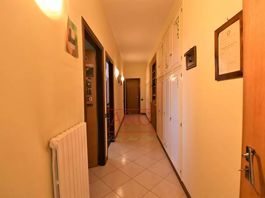 Immagine 16 di Appartamento in vendita  in Via Cesare Battisti a Amandola