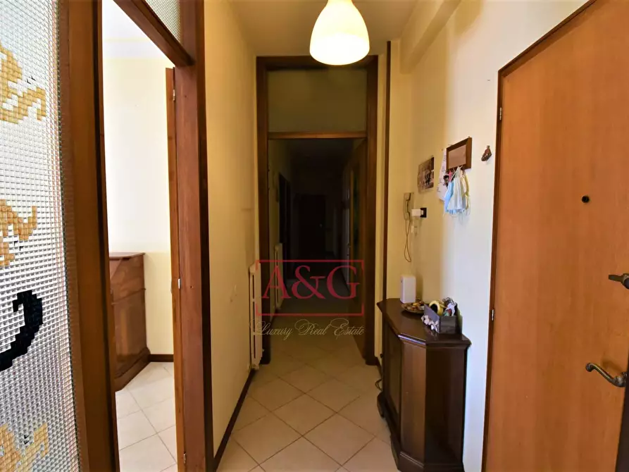 Immagine 17 di Appartamento in vendita  in Via Cesare Battisti a Amandola