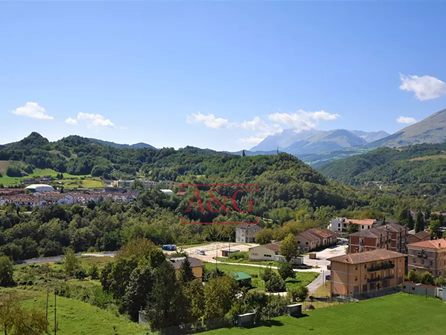 Immagine 18 di Appartamento in vendita  in Via Cesare Battisti a Amandola