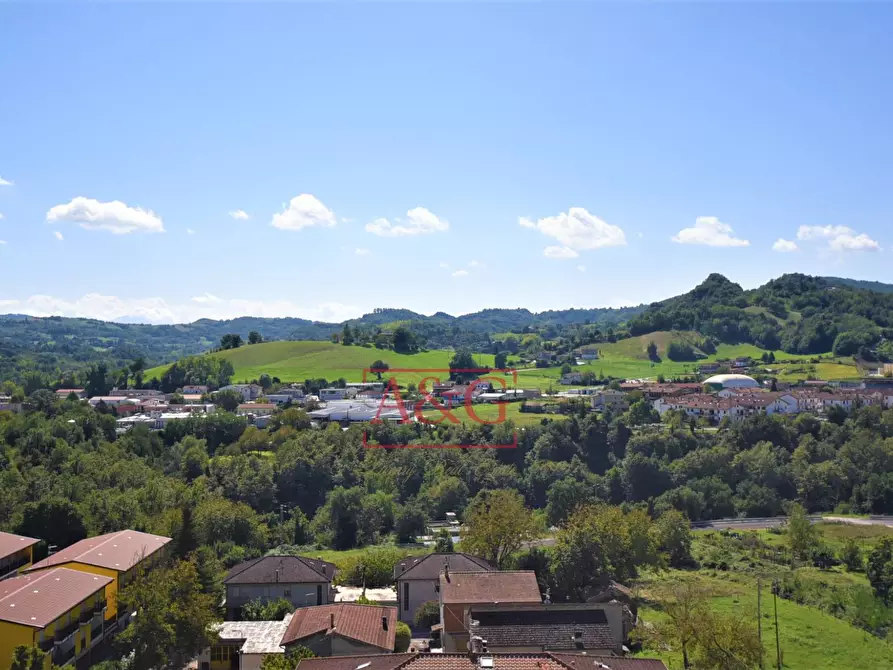 Immagine 19 di Appartamento in vendita  in Via Cesare Battisti a Amandola