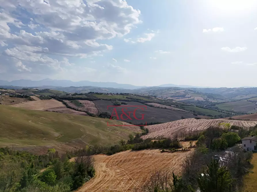 Immagine 2 di Rustico / casale in vendita  in Via Bresciano a Massa Fermana