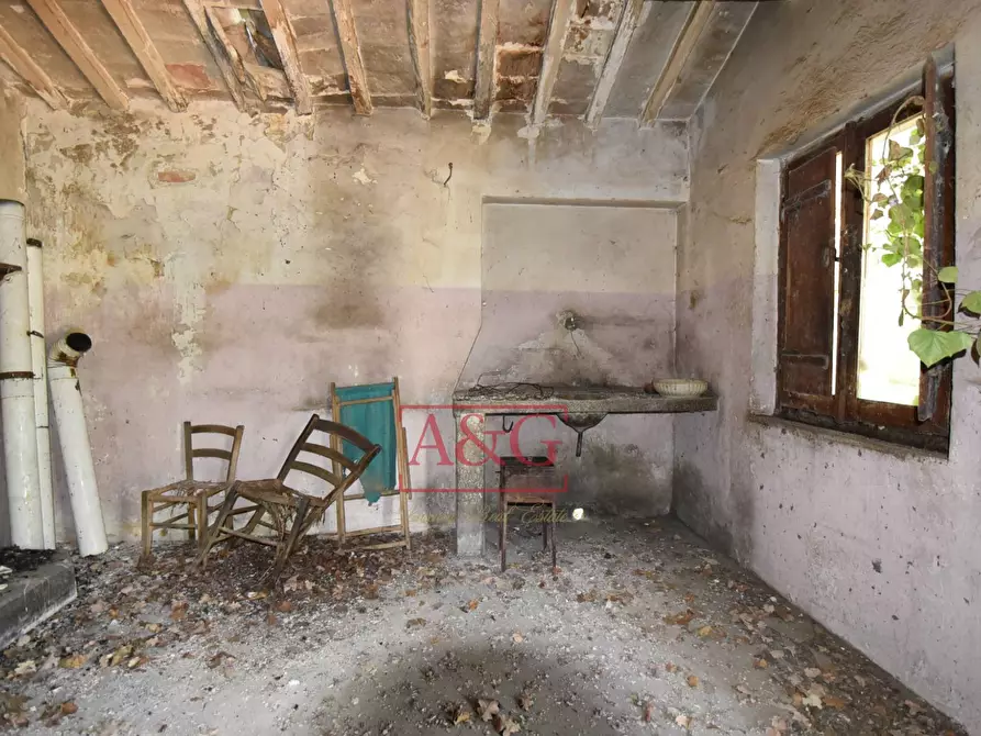 Immagine 12 di Rustico / casale in vendita  in Via Bresciano a Massa Fermana