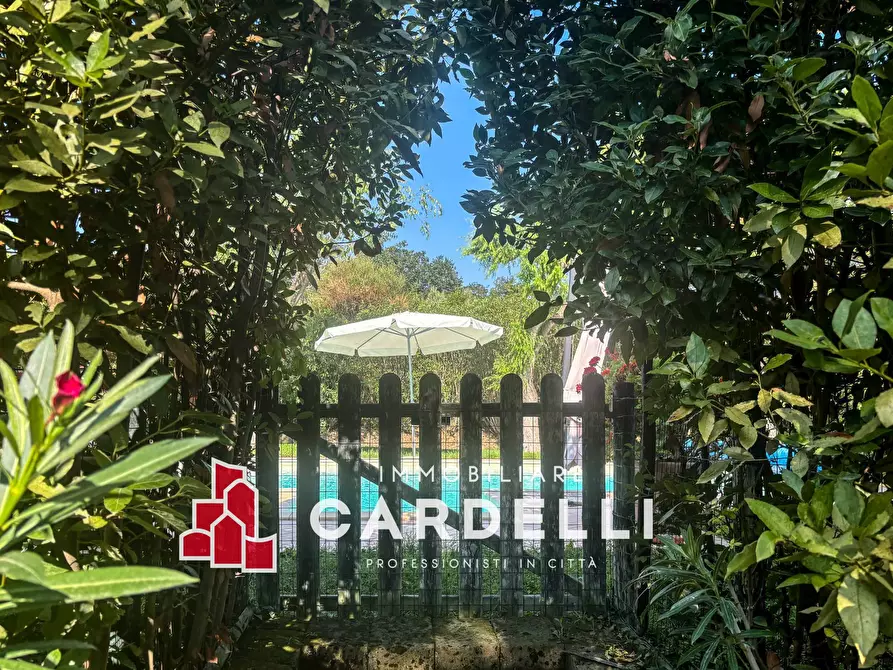 Immagine 27 di Villa in vendita  in CONTRADA FONTE ROSA a Montelupone