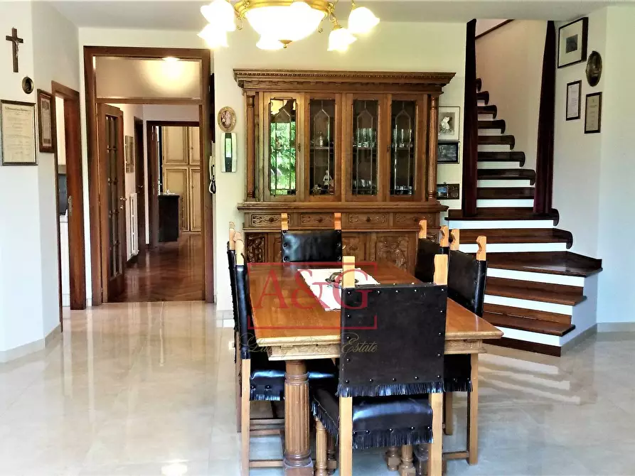 Immagine 16 di Villa in vendita  in CASA TASSO a Amandola