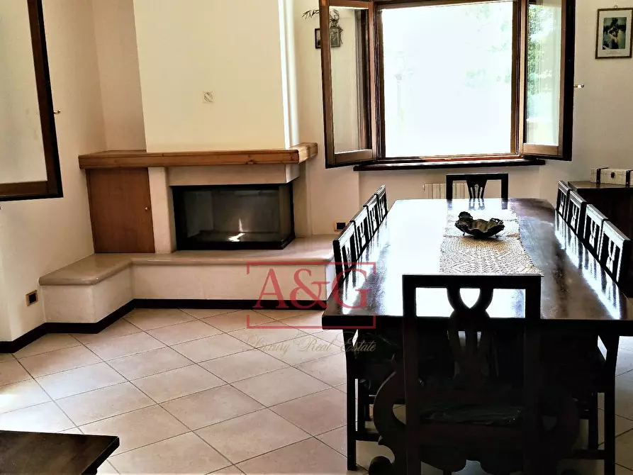 Immagine 17 di Villa in vendita  in CASA TASSO a Amandola