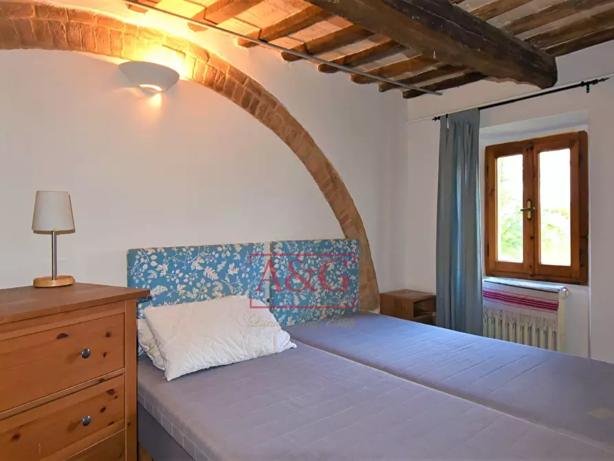 Immagine 19 di Rustico / casale in vendita  in contrada schito a Sarnano