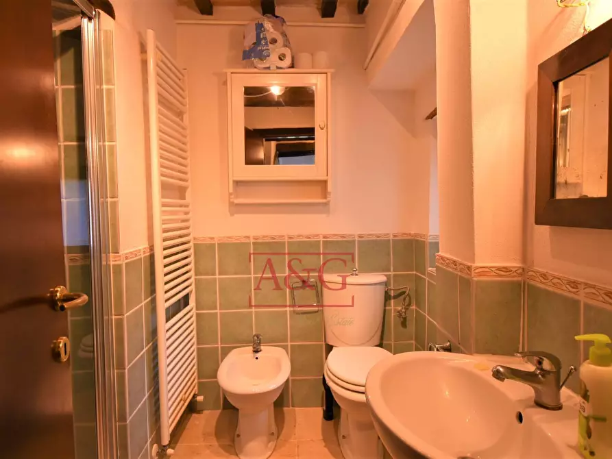 Immagine 29 di Rustico / casale in vendita  in contrada schito a Sarnano