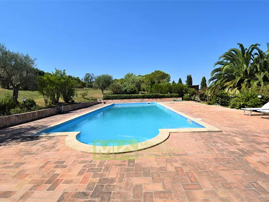 Immagine 11 di Villa in vendita  in Contrada Castelnuovo a Recanati