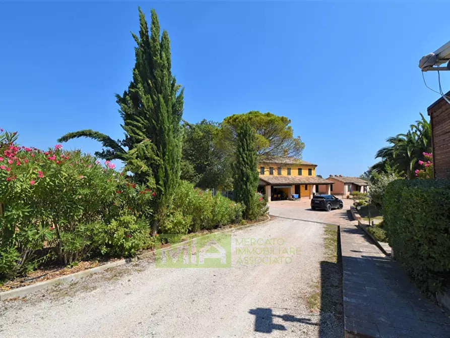 Immagine 15 di Villa in vendita  in Contrada Castelnuovo a Recanati