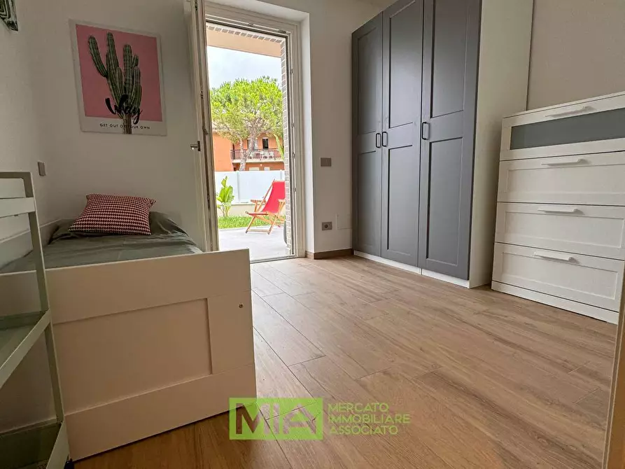 Immagine 26 di Appartamento in vendita  in Viale dei Pini a Altidona