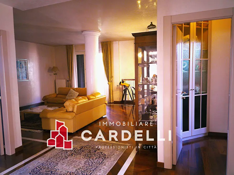 Immagine 15 di Villa in vendita  in Via Doria a Civitanova Marche