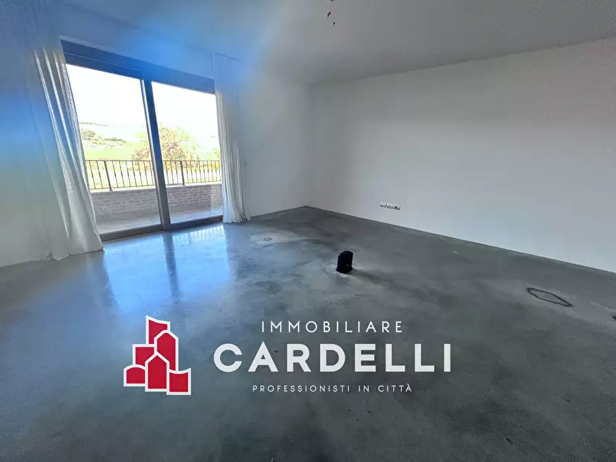 Immagine 18 di Ufficio in vendita  in Via Antonicelli a Sant'elpidio A Mare