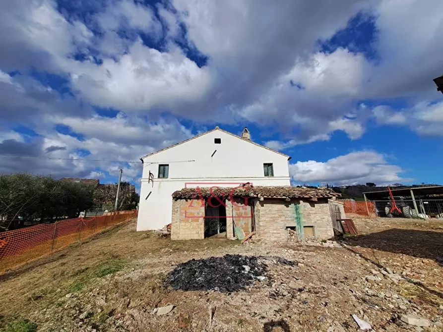 Immagine 17 di Casa indipendente in vendita  in Via Castellarso Ete a Belmonte Piceno
