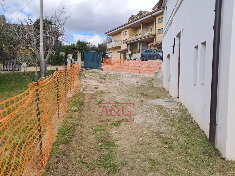 Immagine 18 di Casa indipendente in vendita  in Via Castellarso Ete a Belmonte Piceno