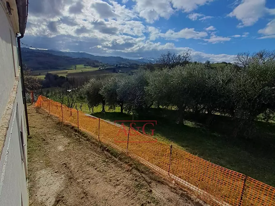 Immagine 21 di Casa indipendente in vendita  in Via Castellarso Ete a Belmonte Piceno