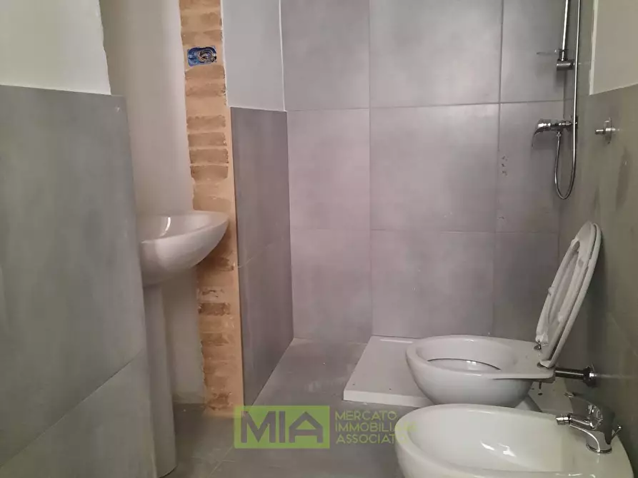 Immagine 7 di Appartamento in affitto  a Carassai