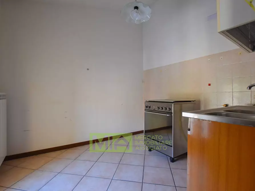 Immagine 4 di Appartamento in vendita  in Via Zoccolanti a Amandola