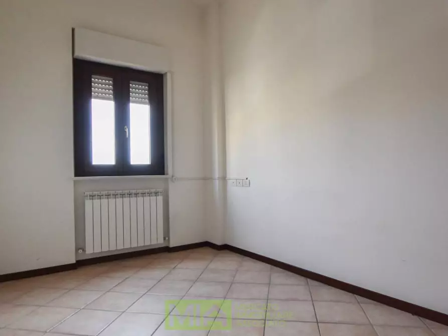 Immagine 10 di Appartamento in vendita  in Via Zoccolanti a Amandola