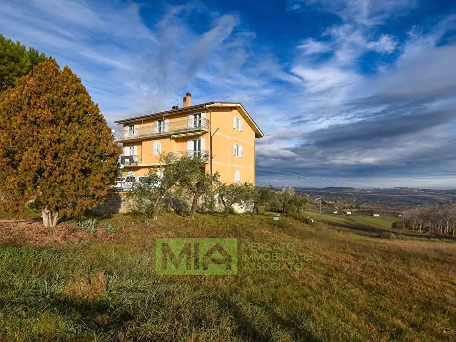 Immagine 26 di Appartamento in vendita  in Contrada Monte Radaldo a Santa Vittoria In Matenano
