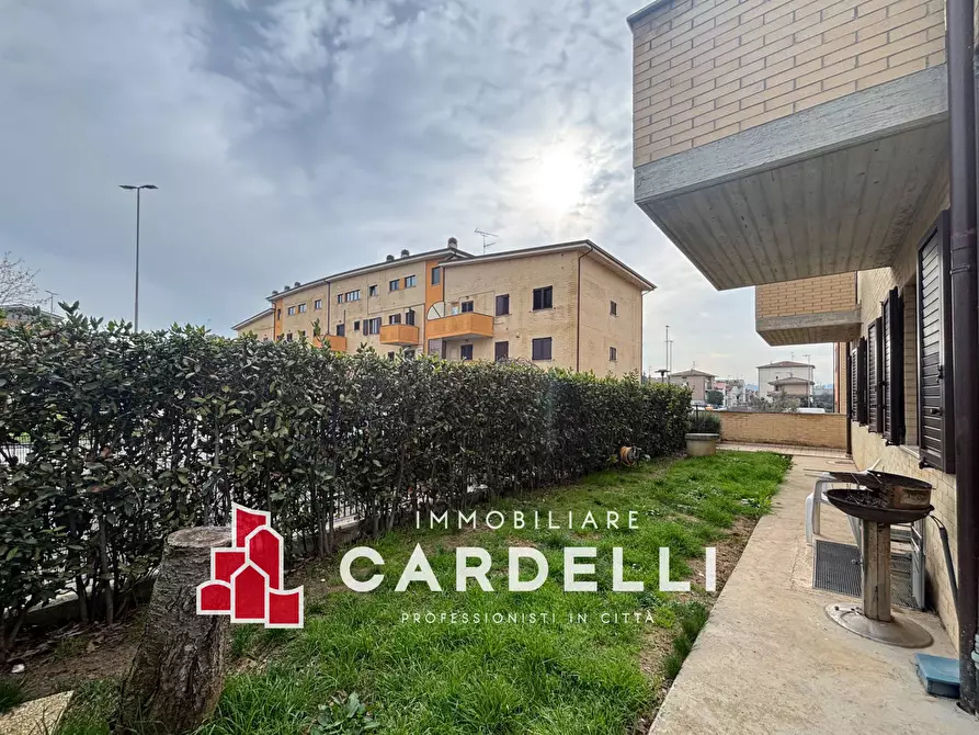 Immagine 22 di Appartamento in vendita  in via XVI Marzo a Montecosaro