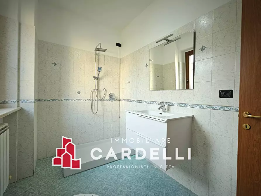 Immagine 13 di Appartamento in vendita  in via luigi einaudi a Sant'elpidio A Mare