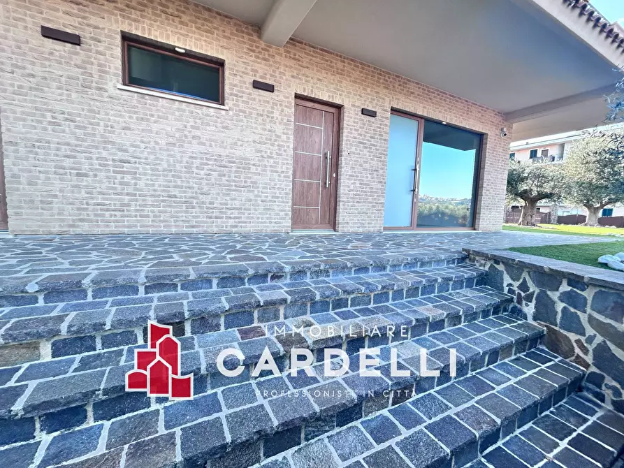 Immagine 3 di Villa in vendita  in Via Antonicelli a Sant'elpidio A Mare