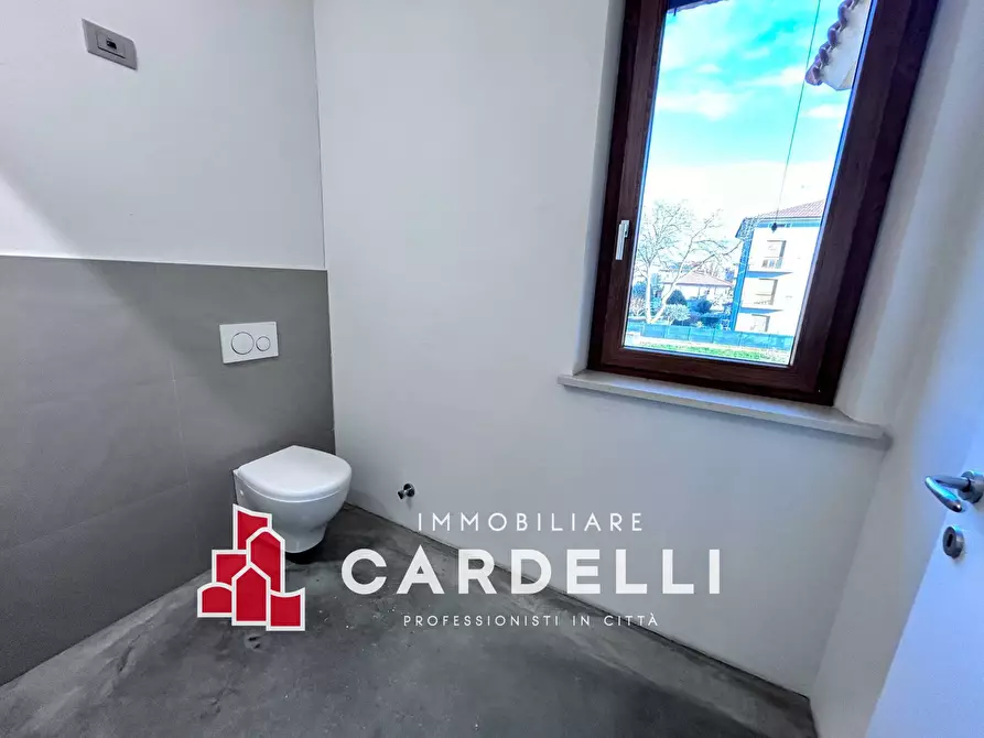 Immagine 18 di Villa in vendita  in Via Antonicelli a Sant'elpidio A Mare