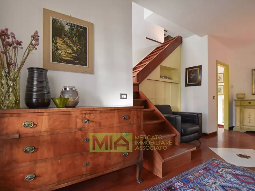 Immagine 3 di Appartamento in vendita  in Via Aldo Moro a Comunanza