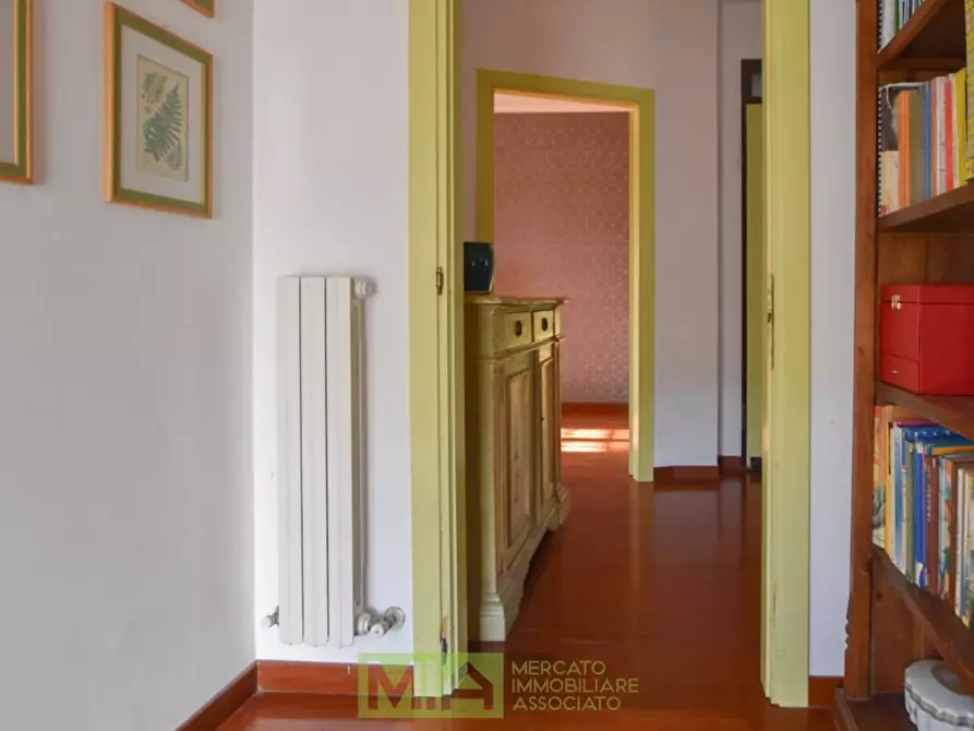 Immagine 27 di Appartamento in vendita  in Via Aldo Moro a Comunanza