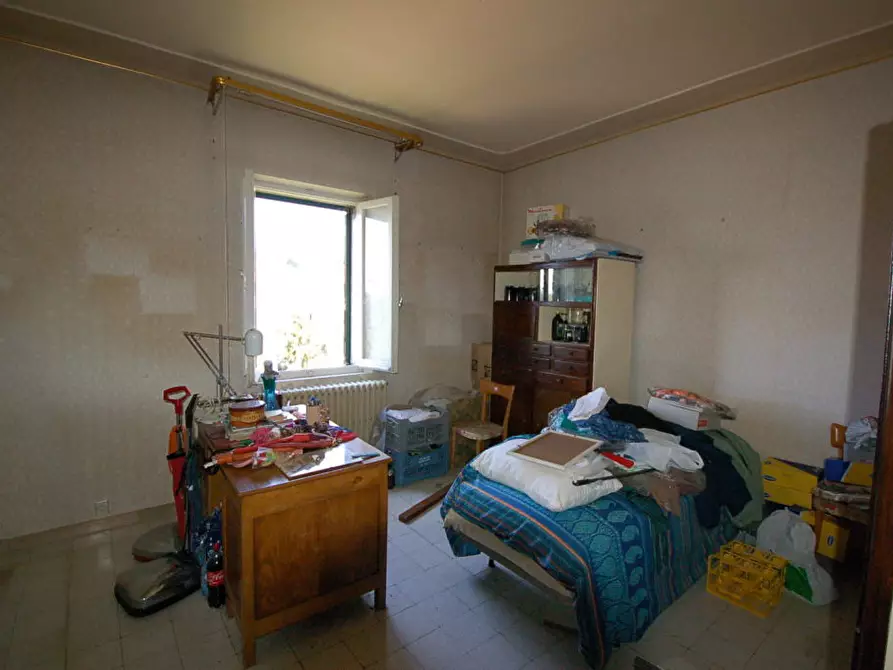 Immagine 8 di Appartamento in vendita  in VIA GASPARE SPONTINI a Ortezzano